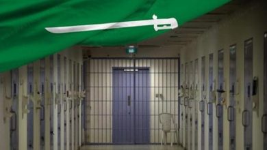 احتجاز شاب بسبب استفساره عن والده المعتقل