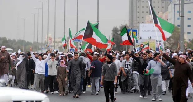 تدهور حالات صحية خلال إضراب البدون الكويتيون عن الطعام بسبب منع الحكومة من حقوقهم