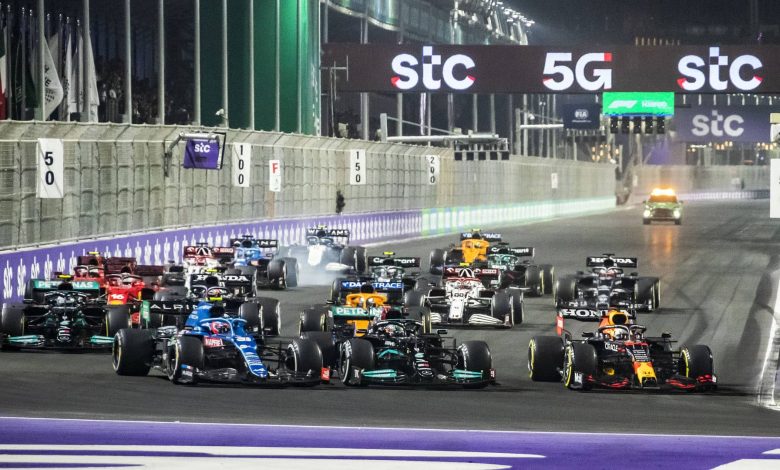 رئيس اتحاد F1: سنقاطع السباقات بسبب سجل حقوق الإنسان في السعودية